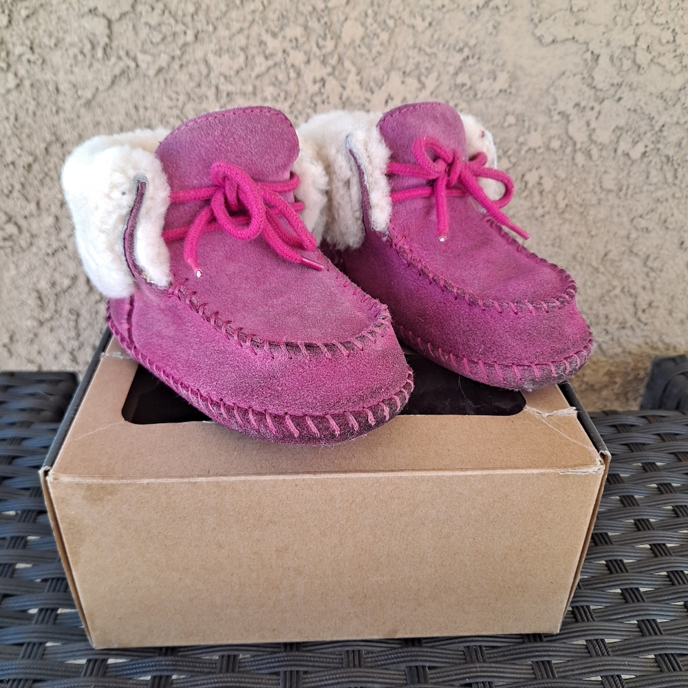 UGG  Sparrow High Top Moccasin Boot Pink Infant